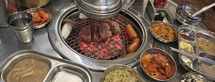 Super Star K Korean BBQ is one of Singapore: Restaurants & Food.