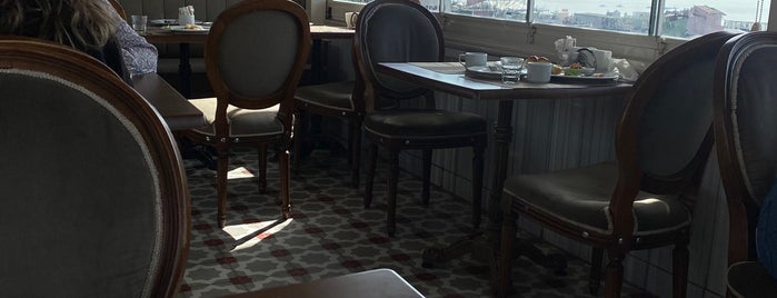 Darüssaade İstanbul Hotel & Cafe is one of Gidilecekler.