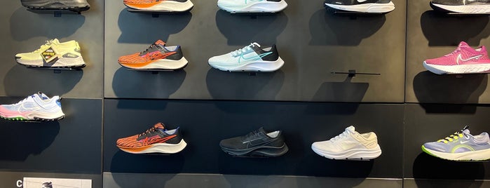 Nike Store Chiado is one of PT.