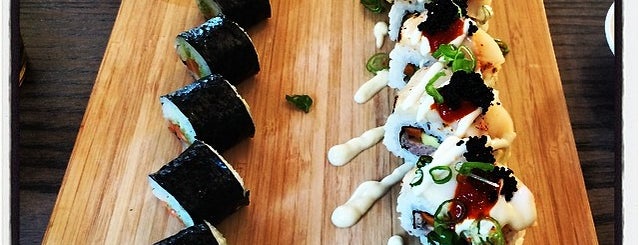 CO Sushi is one of Lizzie: сохраненные места.