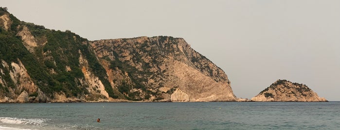 Petani Beach is one of Кефалония.