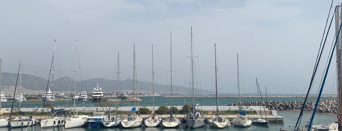 Ναυταθλητικός Όμιλος Δελφιναρίου is one of Piraeus.