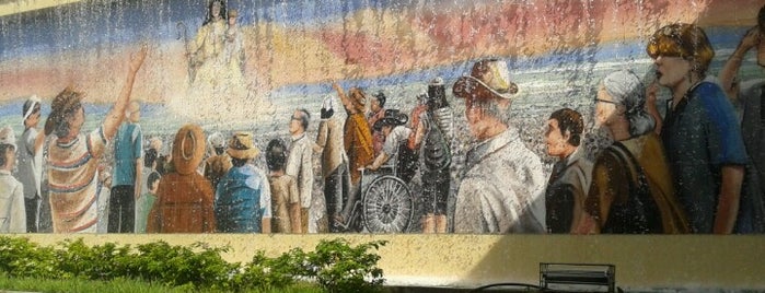 Plaza Pintura en Mosaico Divina Pastora por Armando Villalón is one of Barquisimeto 2017.