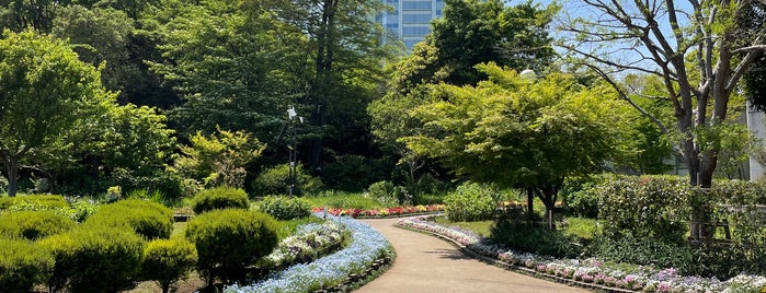 Shiba Park is one of Tokyo.