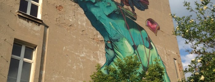Mural Baloon (Etam) is one of Lodz.