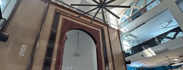 Masjid Al-Istighfar (Mosque) is one of @Singapore/Singapura.