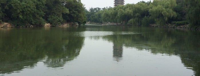 Weiming Lake is one of Beijing.