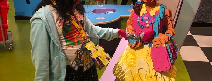 LEGOLAND Discovery Center San Antonio is one of Lauraさんのお気に入りスポット.