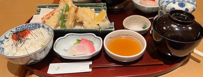 加賀屋 is one of 和食2.