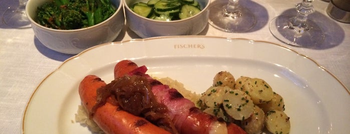 Fischer's is one of New London Openings 2014.