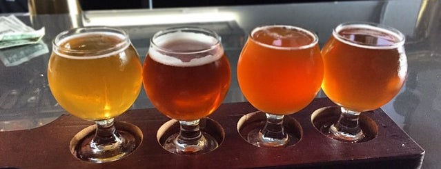 Liquid Gold is one of 20 Great Spots for a Summer Beer in San Francisco.
