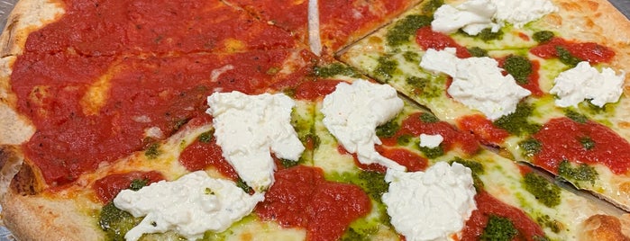 D'Oliva Evoo Pizza & Grill is one of Poplar hood.