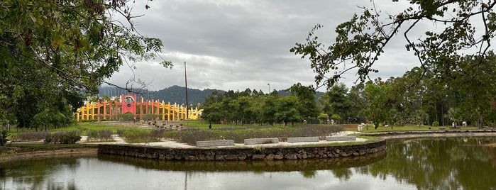 Taman Lagenda Langkawi is one of Langkawi.