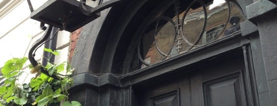 Dennis Severs' House is one of my london.