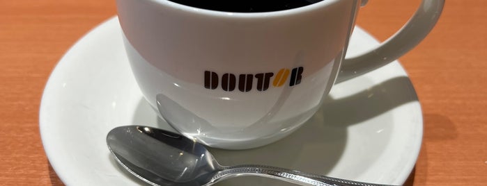 ドトールコーヒーショップ is one of 電源のあるカフェ2（電源カフェ）.