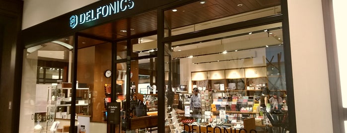 Delfonics is one of 銀座・有楽町 文房具店.