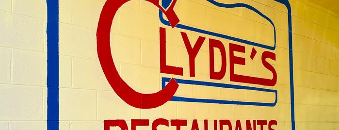 Clyde's Drive-In is one of Diners, drive-ins, and such.
