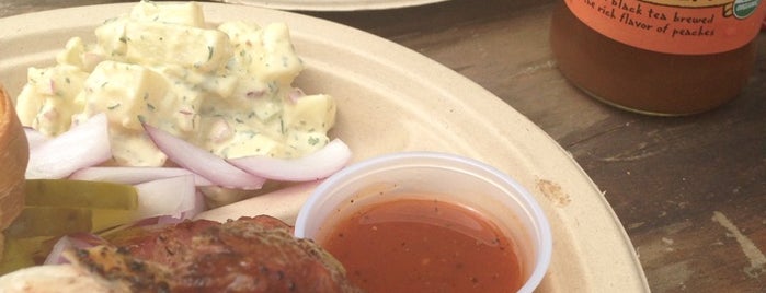 Micklethwait Craft Meats is one of Locais curtidos por Molly.