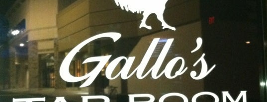 Gallo's Tap Room is one of Lugares guardados de Dave.