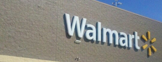 Walmart Supercenter is one of George 님이 좋아한 장소.