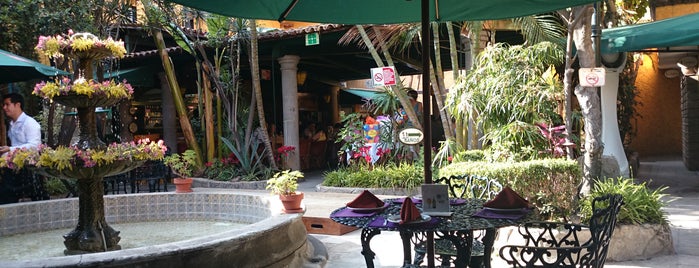 El Patio is one of Yorkさんのお気に入りスポット.