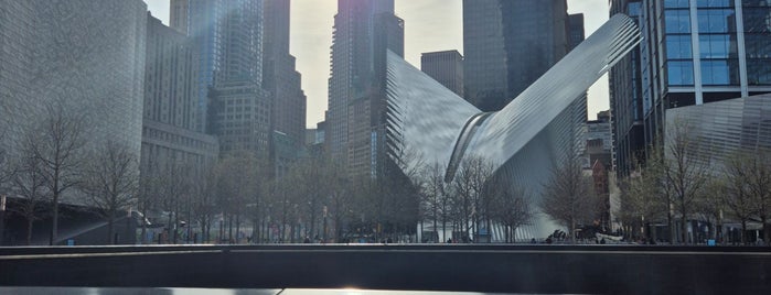 9/11 Memorial North Pool is one of New york🇺🇸💕.