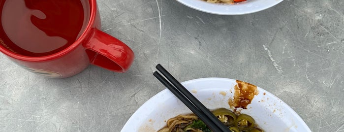 Mother And Son Wantan Mee is one of Penang.