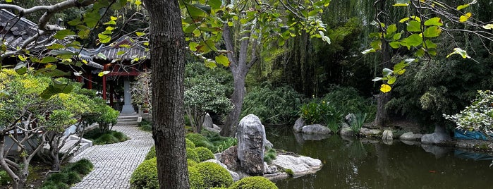 Jardín Chino de la Felicidad is one of Lugares favoritos de Rod.