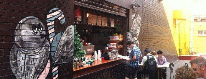 Three Ropes Cafe is one of Sydney Coffee TODO.
