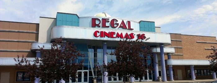 Regal Cinemas Eagan 16 is one of Felecia 님이 좋아한 장소.