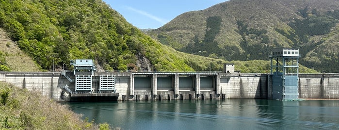 大川ダム is one of 日本のダム.