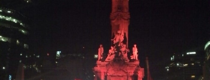 Monumento a la Independencia is one of Tempat yang Disukai Rodrigo.