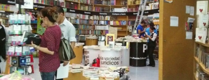 Librería Porrúa is one of Tempat yang Disukai Rodrigo.