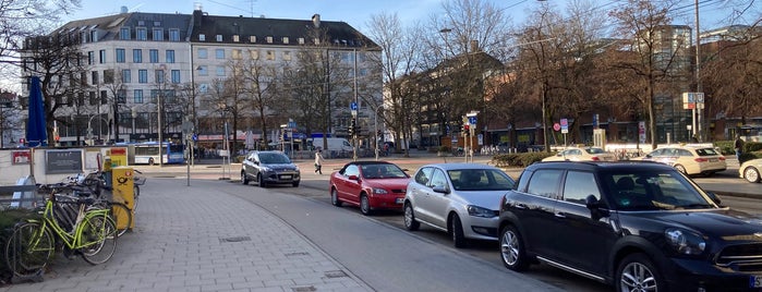 U Rotkreuzplatz is one of Lieux qui ont plu à Melissa.