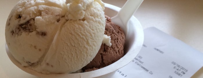Humphry Slocombe is one of Bay Area Noms.