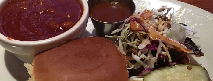 Wood Ranch BBQ & Grill is one of Ventura Faves.