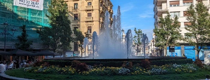 Plaza Bilbao is one of Miguelさんのお気に入りスポット.