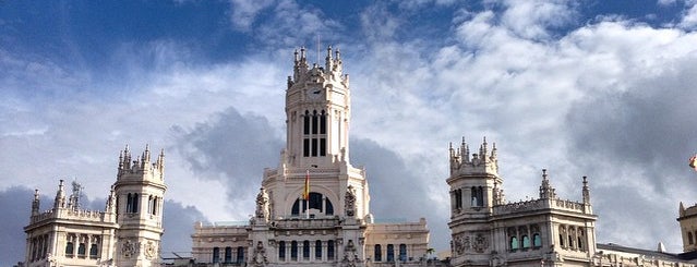 Plaza de Cibeles is one of Madrid 2015.