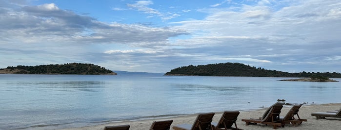 Lagonisi Beach is one of chalkidiki.