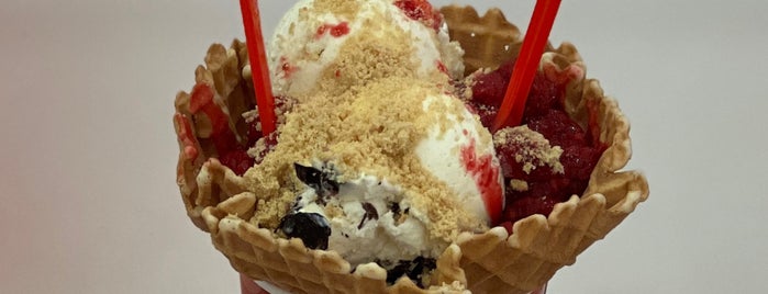 Cold Stone Creamery is one of UAE: Dining & Coffee - Part 2.