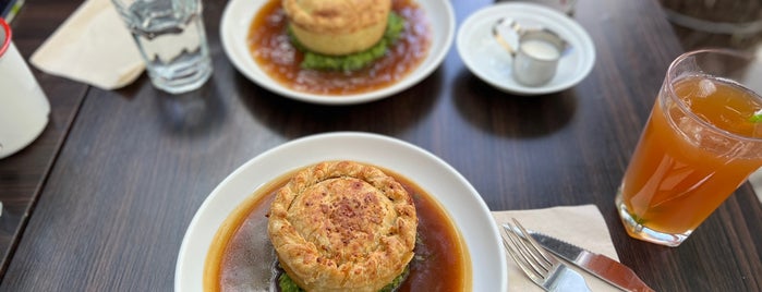 Pie Society is one of The 15 Best Places That Are Good for Singles in Shanghai.