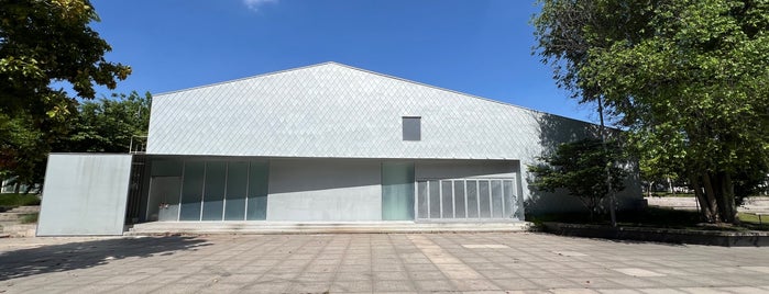 West Bund Art Center is one of NiHow China.