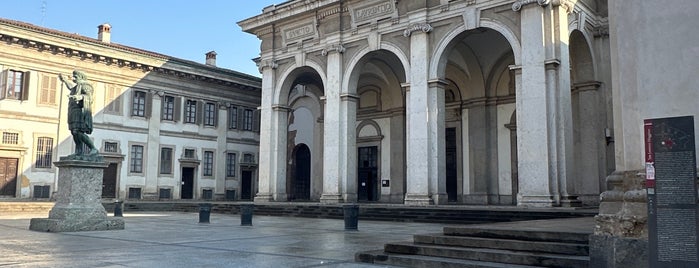 Basilica di San Lorenzo Maggiore is one of Around The World: Europe 1.