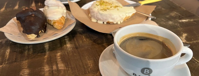 Nuezcafé is one of Valencia.