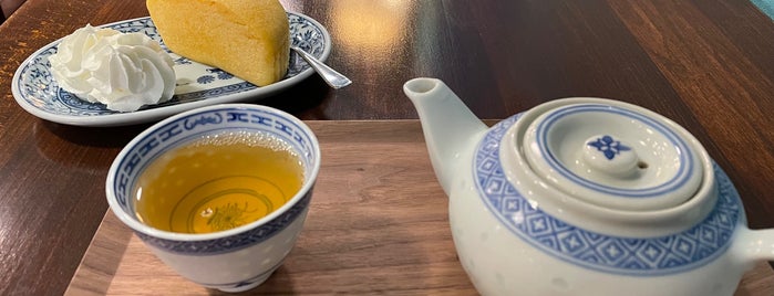 同發新館 Eat-In is one of 中国茶カフェ.