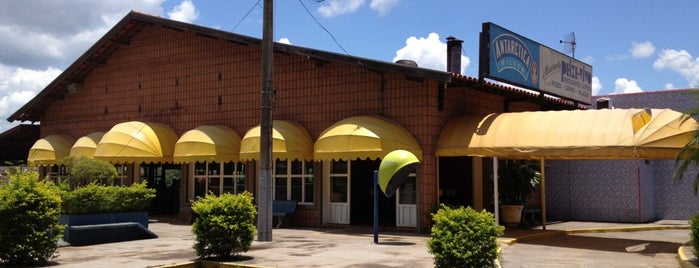 Peixe Vivo Restaurante is one of Erico's Saved Places.