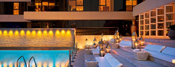 Siddharta Lounge by Buddha-Bar is one of Dubai med Clara.