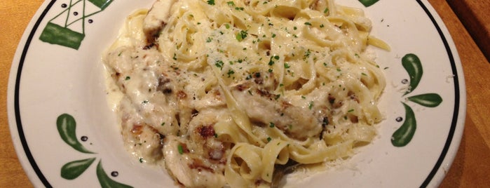 Olive Garden is one of Must-visit Food in Freehold.