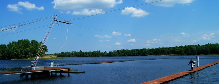 Sentosa Cable Park is one of Posti che sono piaciuti a Romashka.