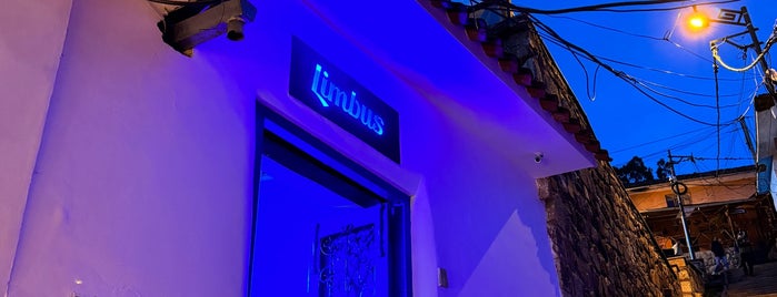 Limbus Resto & Bar is one of Cusco bars.